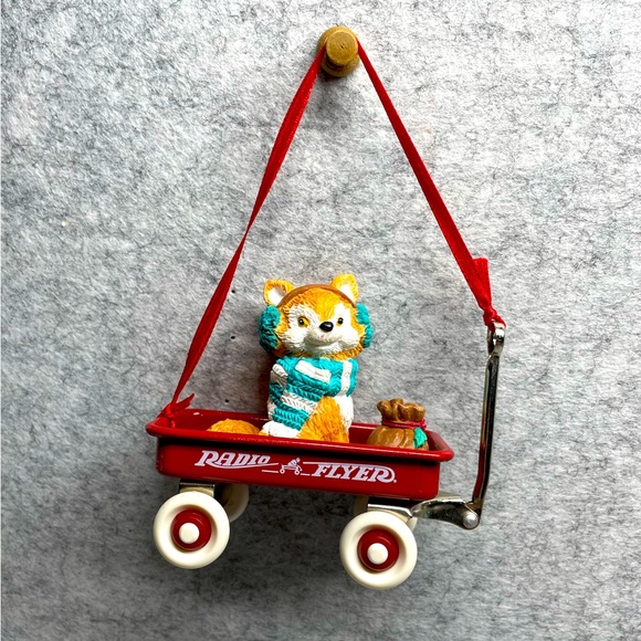 VTG 1999 Radio Flyer Christmas Ornament by Enesco - Fox w scarf in working wagon - Picture 1 of 4